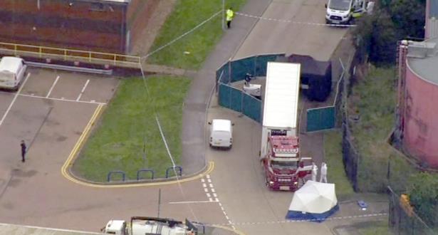 39 corps découverts dans un camion en Grande Bretagne
