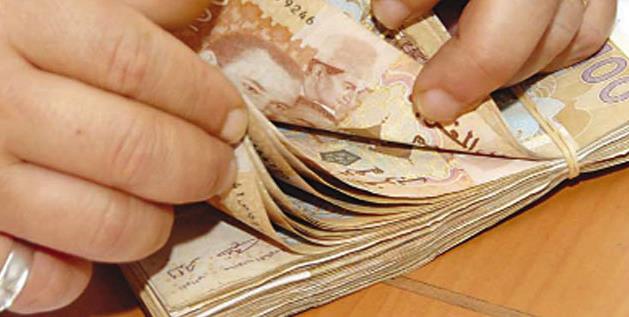 Le dirham se déprécie vis-à-vis du dollar en juillet