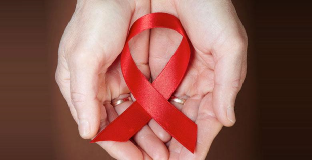 VIH/SIDA: le nombre de personnes sous traitement a plus que triplé depuis 2010