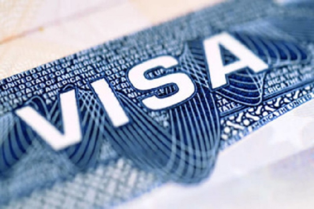 سفارة فرنسا بالمغرب تعلن فتح مواعيد تجديد التأشيرات قصيرة الأمد