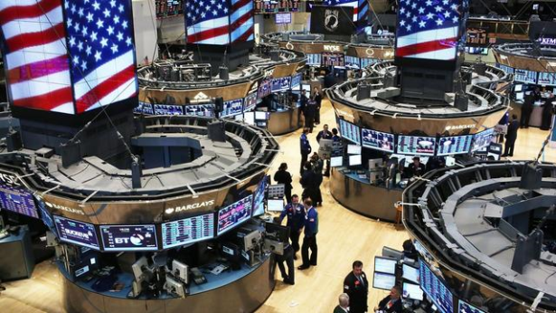 Le Dow Jones chute de 400 points après les propos de Trump sur l’accord commercial avec la Chine