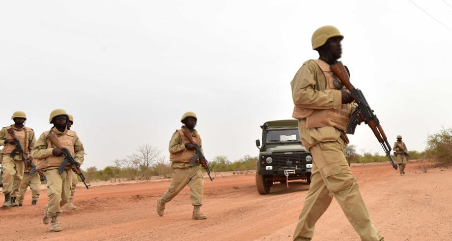 Burkina: un soldat tué et 4 blessés suite à l'explosion d'engin artisanal