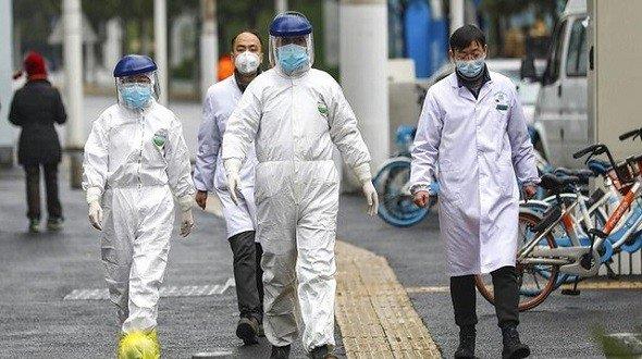 Coronavirus: le bilan des morts franchit la barre des 1.000 morts en Chine