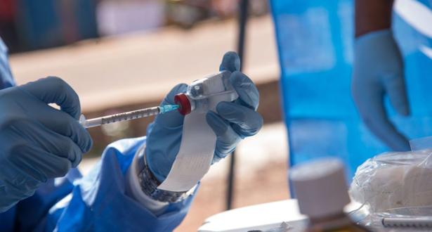 Un premier vaccin contre Ebola "pré-qualifié" par l'OMS