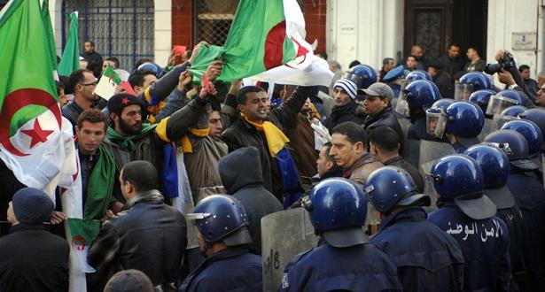 الرابطة الجزائرية لحقوق الإنسان تندد ب"خارطة الطريقة الأمنية المشددة" للنظام الجزائري