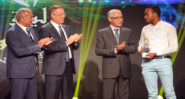 "ليلة النجوم" ..احتفاء وتكريم لنجوم وأبطال الكرة الوطنية