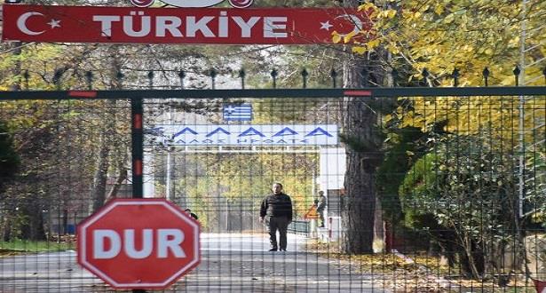 La Grèce renforce ses patrouilles à la frontière turque