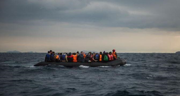 ارتفاع حصيلة ضحايا غرق قارب لمهاجرين بعرض الساحل التونسي إلى 21 قتيلا