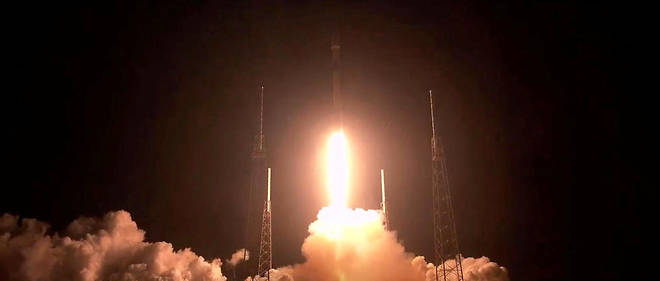 SpaceX lance 60 mini-satellites supplémentaires pour une couverture mondiale d’internet