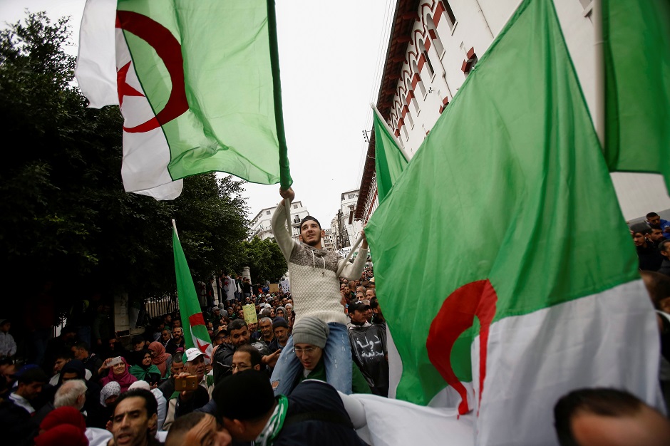 الجزائر.. انطلاق حملة الانتخابات الرئاسية