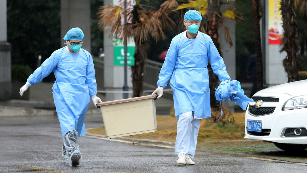 Coronavirus: le bilan de morts en Chine continue de grimper