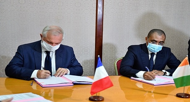 La France accorde 20 milliards FCFA à la Côte d’Ivoire pour lutter contre la COVID 19