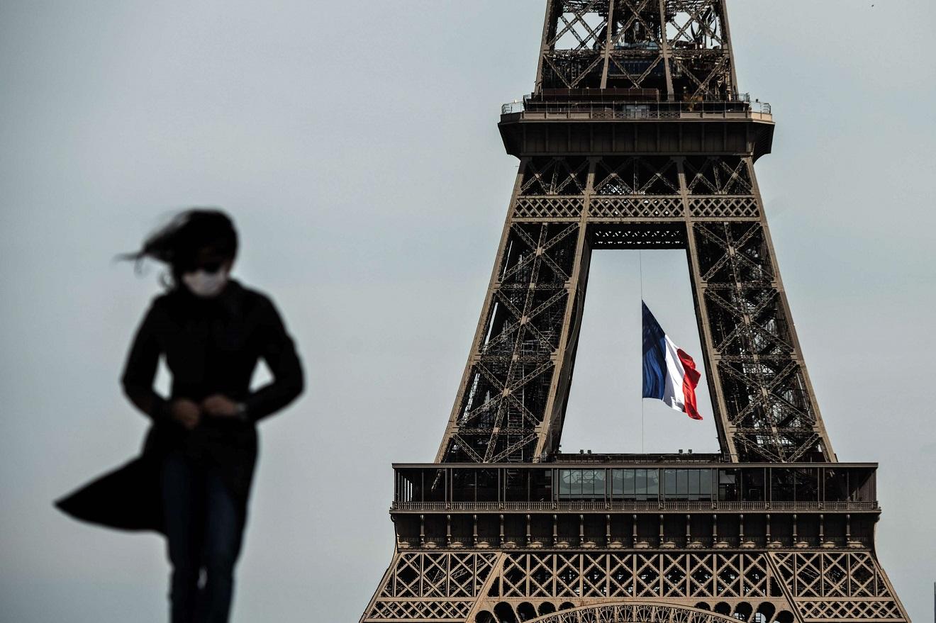 الحكومة الفرنسية تقول إن وضع الوباء "يتدهور" في البلاد