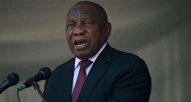 Un parti politique sud-africain demande au Parlement d'enquêter sur les accusations criminelles contre le Président