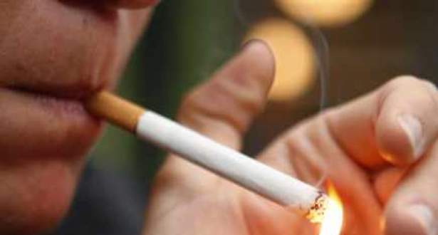 Le tabagisme en baisse, mais "beaucoup de chemin reste à parcourir" (OMS)