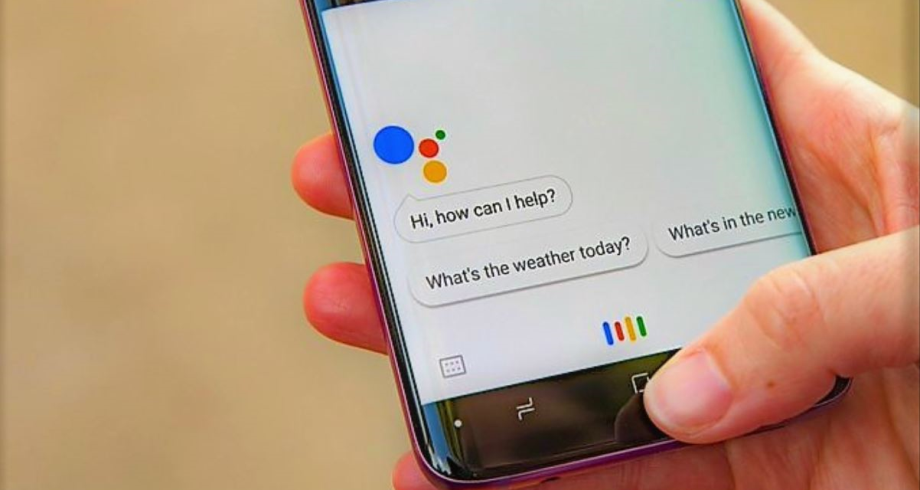 غوغل تقلص من مزايا مساعدها الشخصي