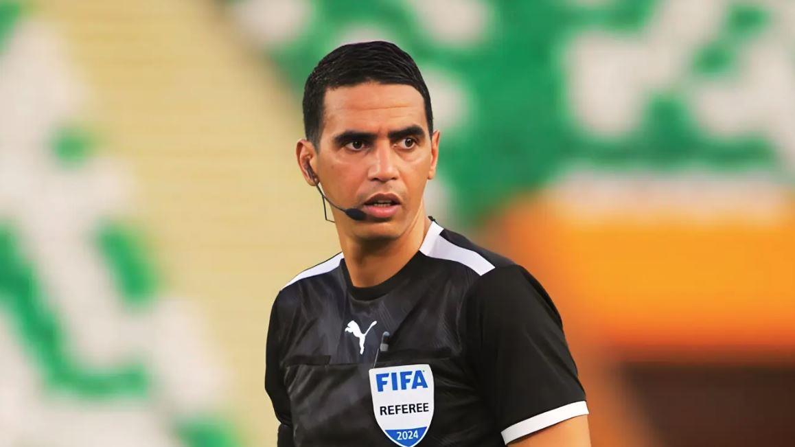 الحكم المغربي جلال جيد يقود مباراة مصر ونيجيريا