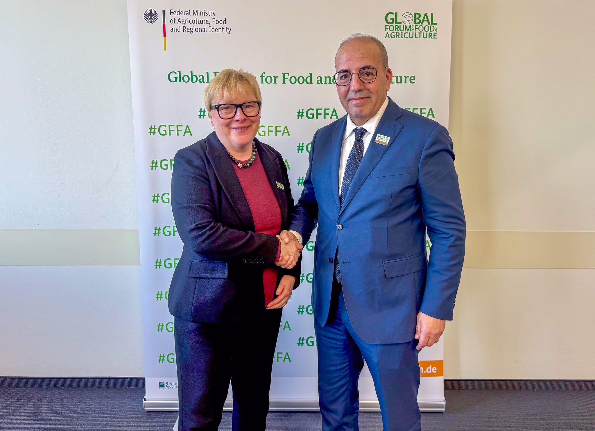 برلين.. المغرب والمملكة المتحدة يجددان إرادتهما لتعزيز التعاون الفلاحي برلين.. المغرب والمملكة المتحدة يجددان إرادتهما لتعزيز التعاون الفلاحي