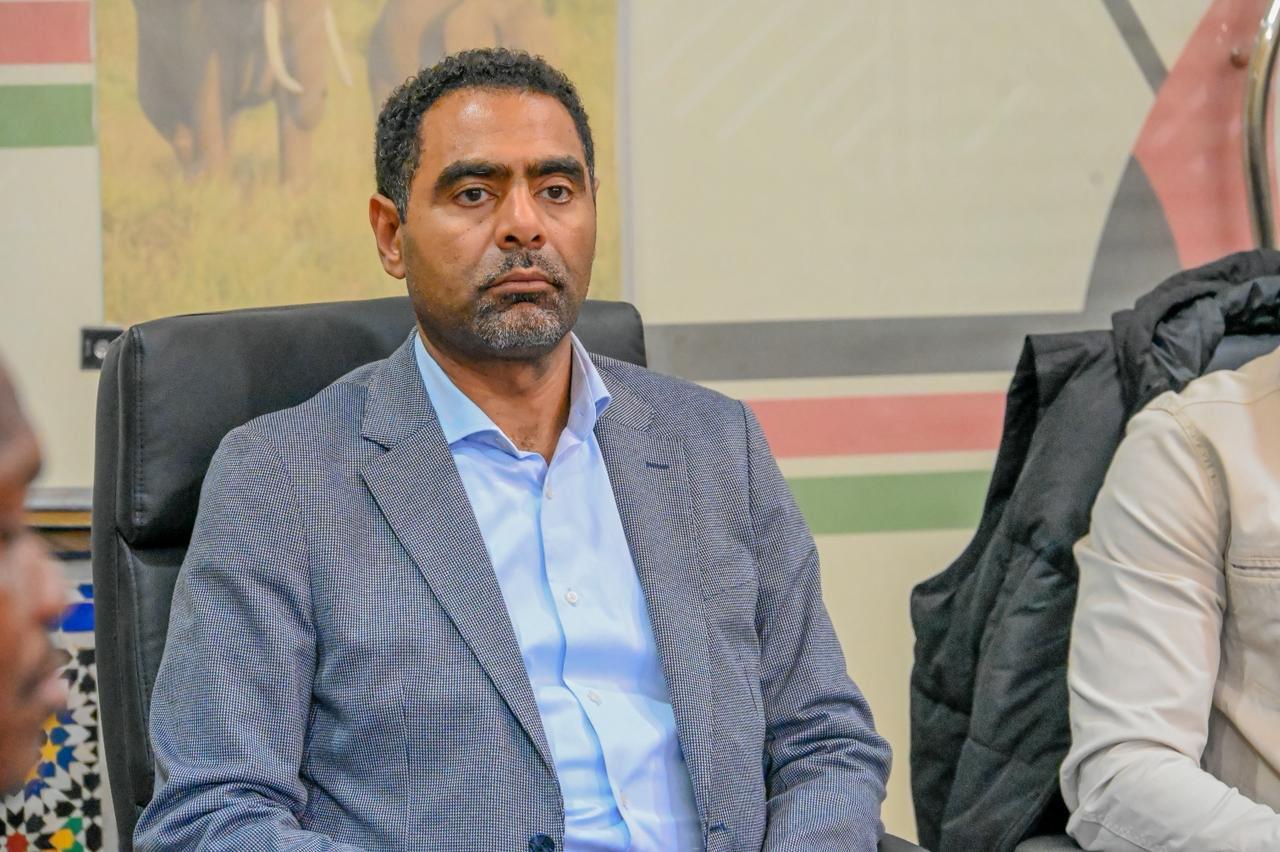 رئيس الاتحاد الكيني.. بطولة كأس إفريقيا للأمم في المغرب تعرف نجاحا باهرا على جميع المستويات رئيس الاتحاد الكيني.. بطولة كأس إفريقيا للأمم في المغرب تعرف نجاحا باهرا على جميع المستويات