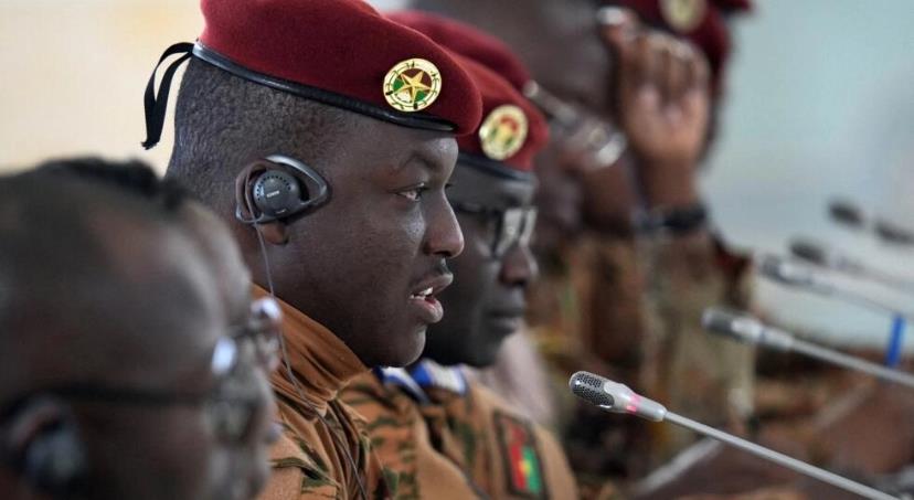 بوركينا فاسو .. الرئيس تراوري يصادق على قانون تعديل الدستور