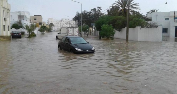 أمطار غير مسبوقة في تونس تسفر عن وفيات وخسائر مادية