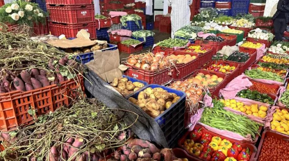 وزراء: تموين الأسواق الوطنية بالمواد الغذائية والأساسية خلال شهر رمضان المقبل سيكون عاديا ومنتظما وزراء: تموين الأسواق الوطنية بالمواد الغذائية والأساسية خلال شهر رمضان المقبل سيكون عاديا ومنتظما