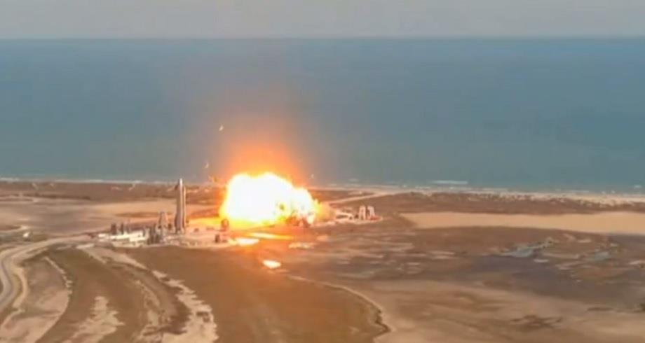Un prototype de fusée SpaceX s'écrase à nouveau à l'atterrissage