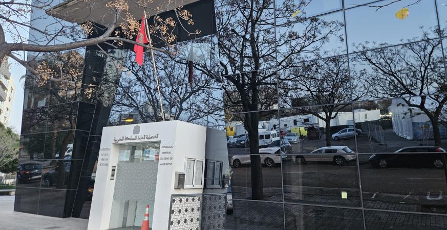 فالنسيا .. القنصلية العامة للمغرب تفتح أبوابها خلال عطلة نهاية الأسبوع لخدمة أفراد الجالية