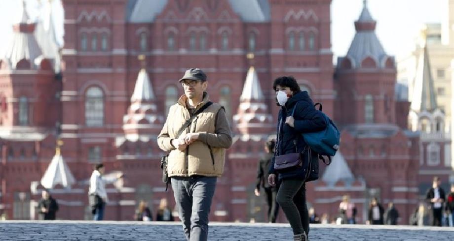 روسيا تسجل أدنى مؤشر للوفيات اليومية بسبب كورونا منذ أواخر نونبر