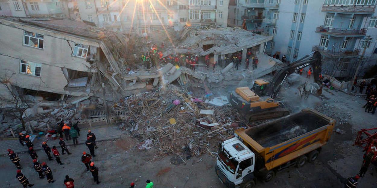 19 Marocains parmi les victimes du séisme en Turquie