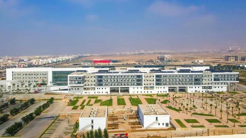 المركز الاستشفائي الجامعي محمد السادس بأكادير يجري بنجاح تدخلا جراحيا على مولودة حديثة الولادة مصابة بتشوه خلقي