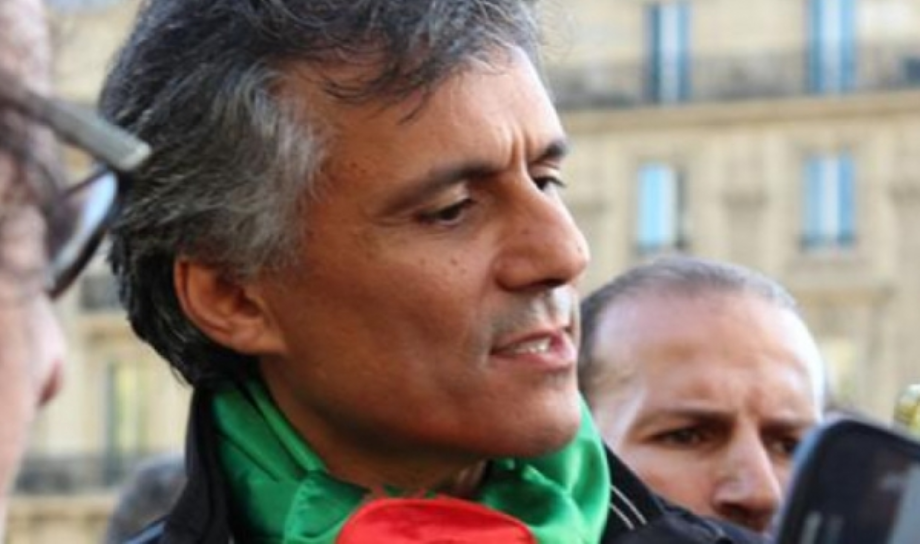 الناشط السياسي الجزائري رشيد نكاز يدخل في إضراب عن الطعام