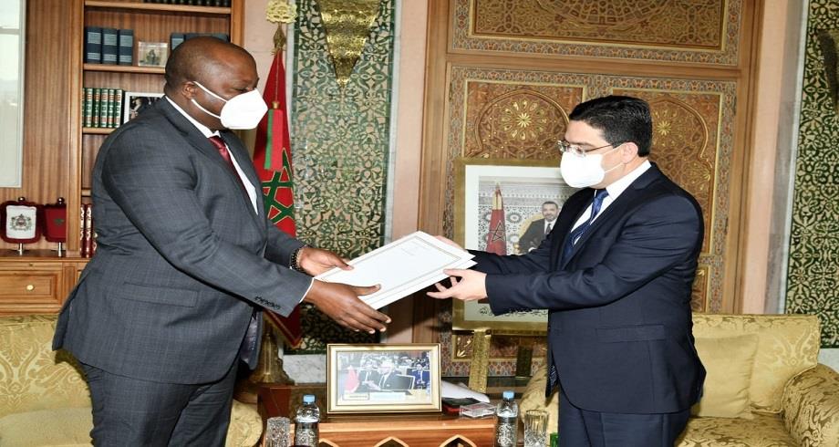Bourita reçoit son homologue burundais, porteur d'un message du président de la République du Burundi au Roi