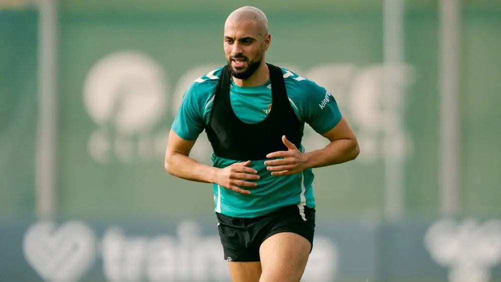 فيديو .. عودة أمرابط إلى التداريب بعد خضوعه لعملية جراحية فيديو .. عودة أمرابط إلى التداريب بعد خضوعه لعملية جراحية