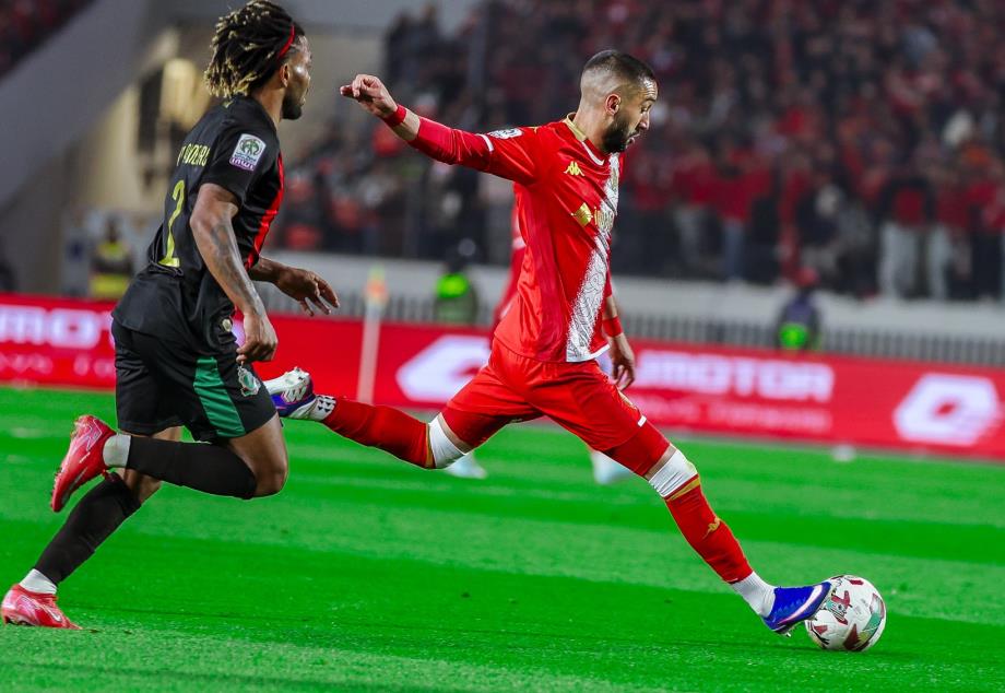 الجيش الملكي يطيح بالوداد في عقر داره و زياش يتألق من جديد بهدف عالمي