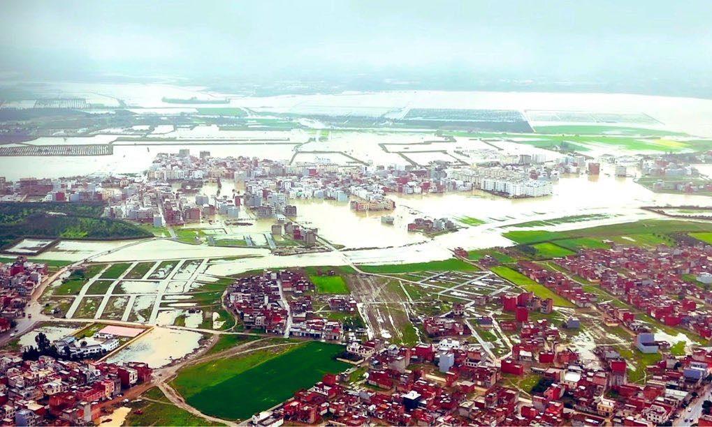 لقجع: 15 ألف أسرة استفادت من المساعدات المالية المباشرة في إطار برنامج دعم ومواكبة المتضررين من الفيضانات