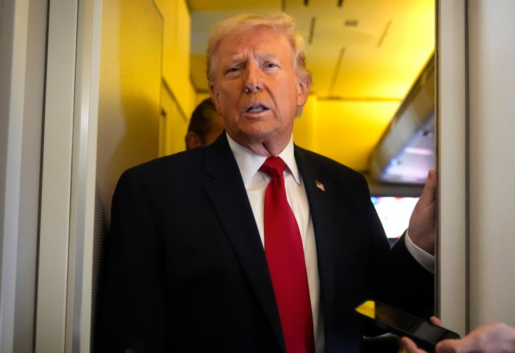 Iran : Trump évoque un possible envoi futur de troupes au sol pour contrôler les stocks d'uranium enrichi