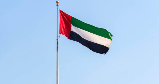 Émirats arabes unis : interception de 16 missiles balistiques et 113 drones