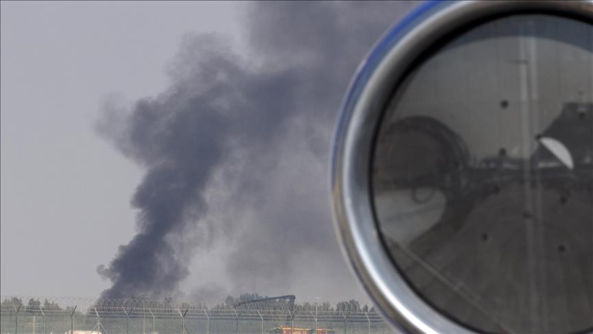 إصابة 4 أشخاص جراء سقوط طائرتين مسيرتين في محيط مطار دبي الدولي