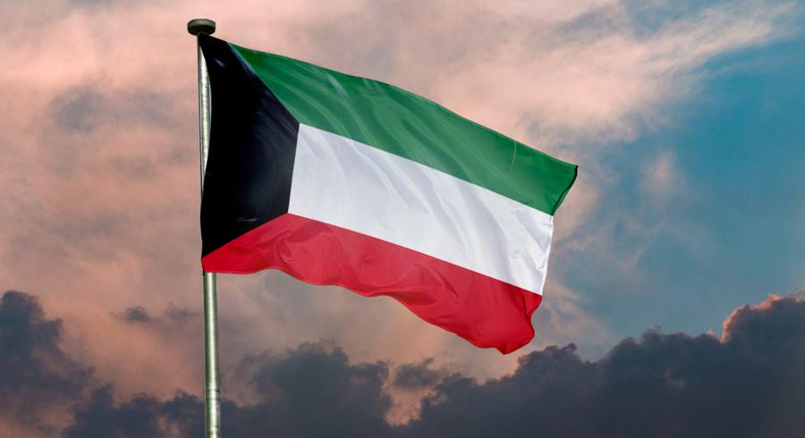 الكويت تتصدى لهجمات صاروخية وطائرات مسيرة معادية