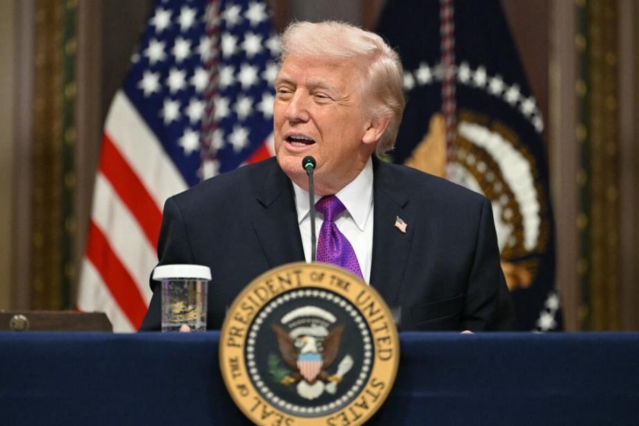 Donald Trump annonce le déploiement de navires de guerre de plusieurs pays pour sécuriser le détroit d'Ormuz