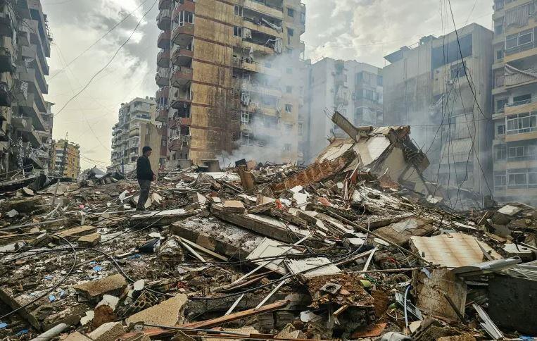 ارتفاع حصيلة ضحايا الهجوم الإسرائيلي على لبنان إلى 826 قتيلا ارتفاع حصيلة ضحايا الهجوم الإسرائيلي على لبنان إلى 826 قتيلا