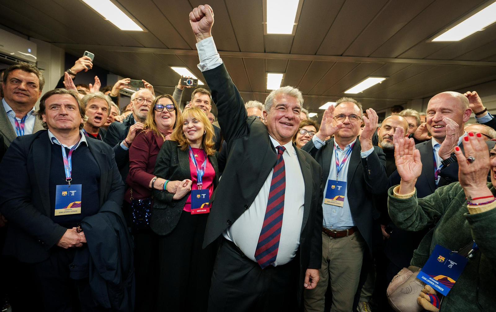 Joan Laporta reconduit à la présidence du FC Barcelone