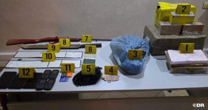 بني ملال.. توقيف خمسة أشخاص للاشتباه في تورطهم في قضية تتعلق بحيازة وترويج المخدرات ومحاولة القتل العمدي في حق موظف شرطة