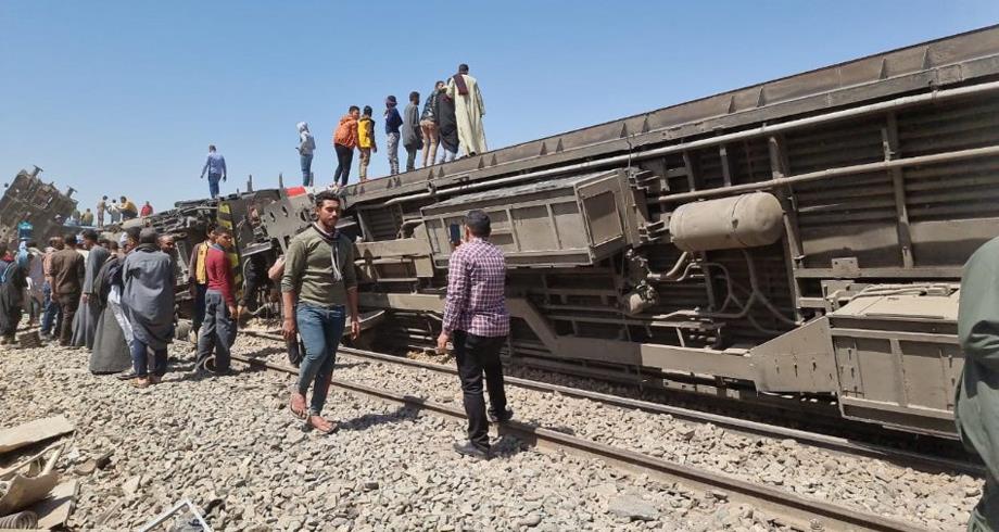 Egypte: le bilan de l'accident ferroviaire revu à la baisse à au moins 19 morts