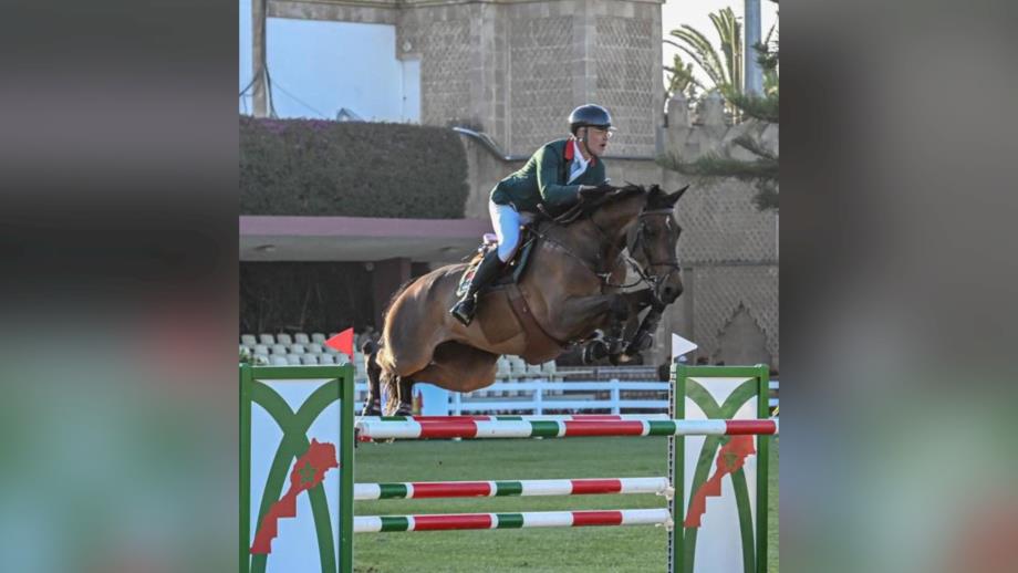 المباراة الرسمية للقفز على الحواجز 4 نجوم للحرس الملكي .. الفارس الغالي بوقاع يفوز بالجائزة الكبرى لصاحب الجلالة الملك محمد السادس