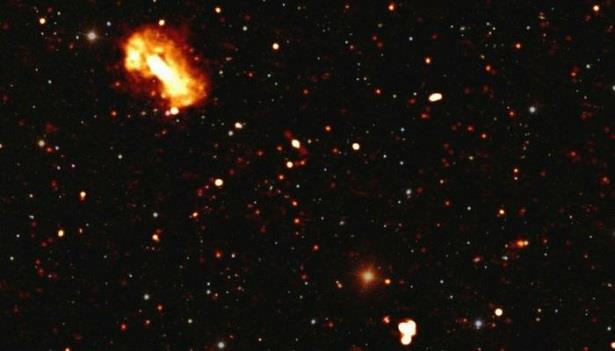 تلسكوب "لوفار" اللاسلكي يرصد عشرات الآلاف من مجرات الحضانة النجمية