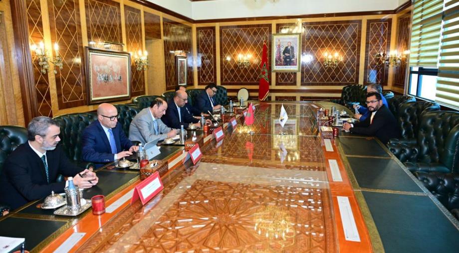 تعزيز التعاون البرلماني محور محادثات ولد الرشيد مع رئيس البرلمان الأنديني