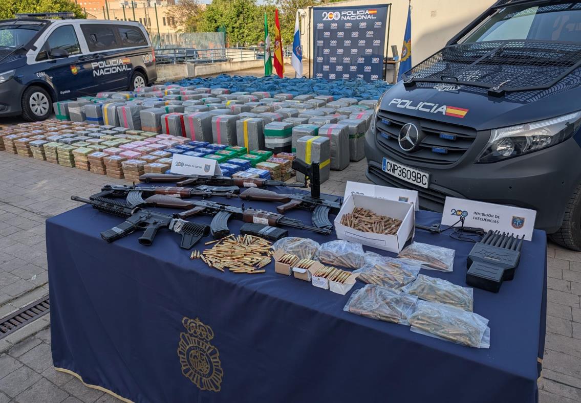 حجز شحنة قياسية من الكوكايين تبلغ خمسة أطنان جنوب إسبانيا