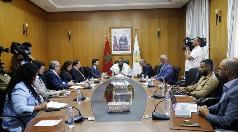 وفد إكوادوري يستكشف آفاق التعاون الاقتصادي وفرص الاستثمار بجهة الداخلة وادي الذهب وفد إكوادوري يستكشف آفاق التعاون الاقتصادي وفرص الاستثمار بجهة الداخلة وادي الذهب